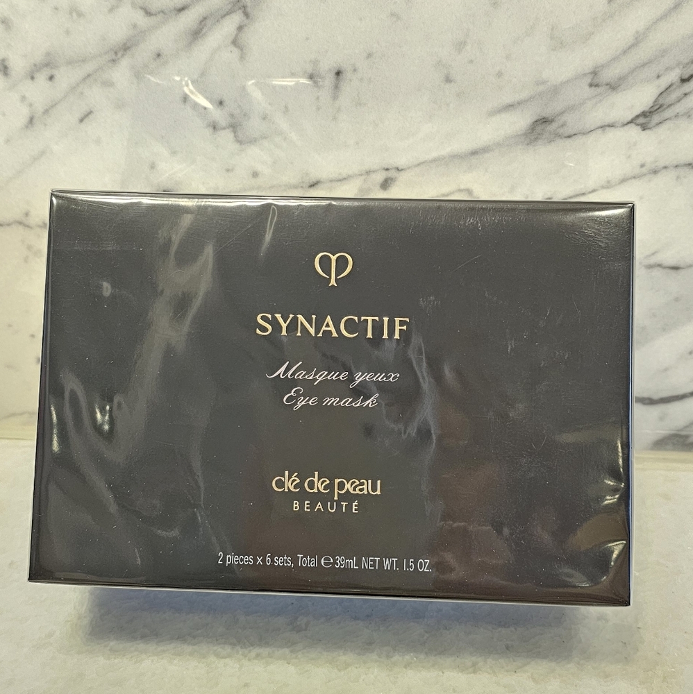 🌸🌸 Cle De Peau Synactic Eye Mask